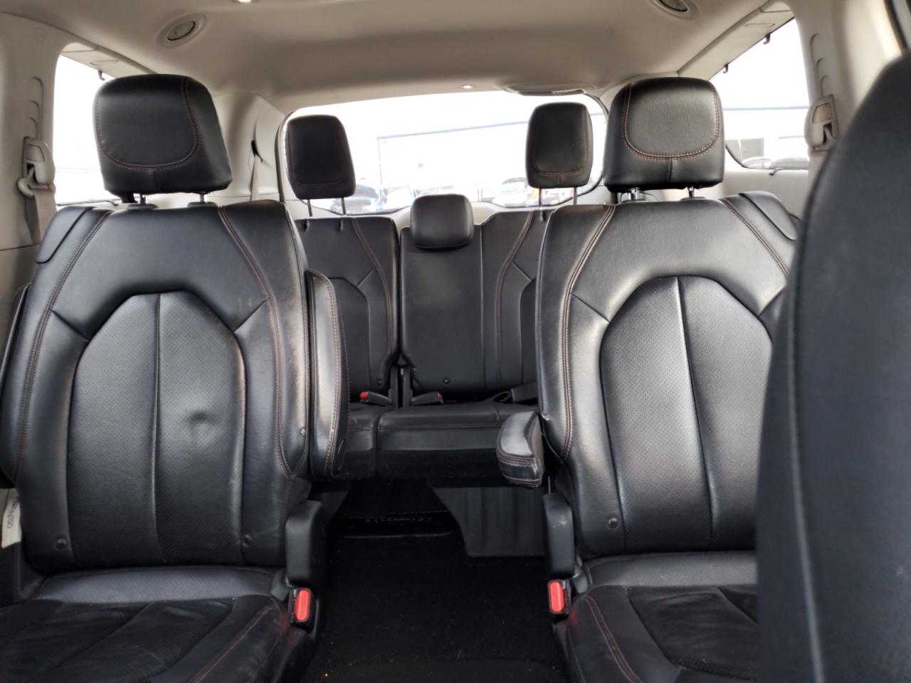 2020 Chrysler Pacifica Touring L VIN: 2C4RC1BGXLR275299 Lot: 90790665