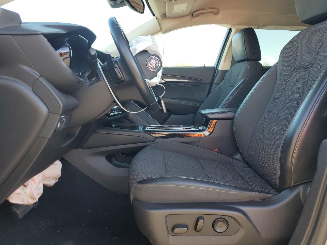 2021 Buick Envision Preferred VIN: LRBAZLR41MD071187 Lot: 92671825