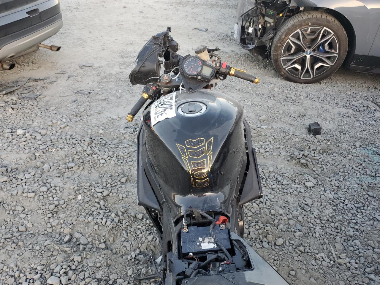 2005 Suzuki Gsx-R1000 VIN: JS1GT76A552108439 Lot: 91574925