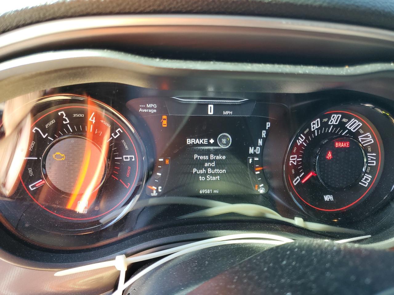 2022 Dodge Challenger Sxt VIN: 2C3CDZAG8NH215036 Lot: 92040355