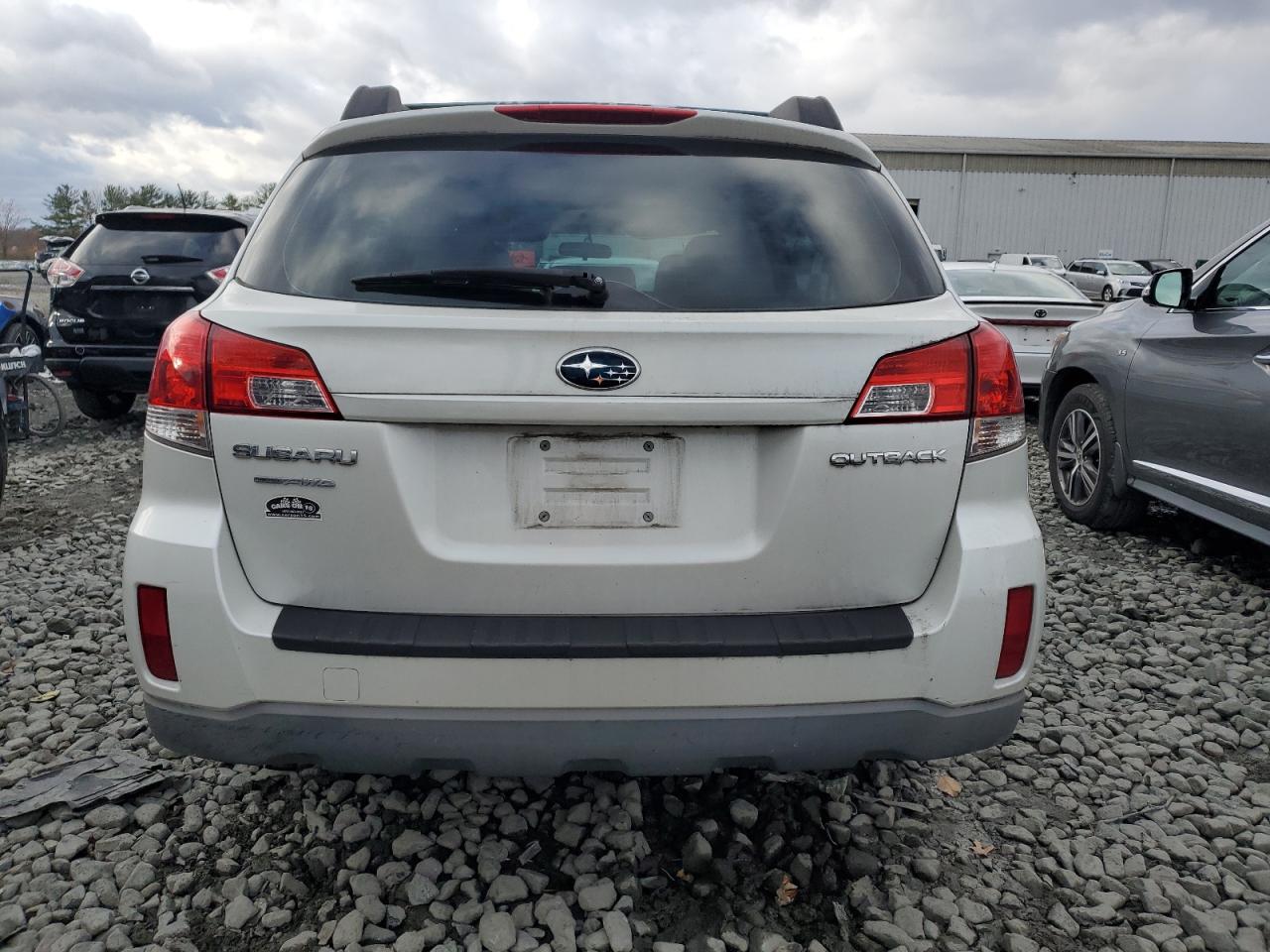 2010 Subaru Outback 2.5I VIN: 4S4BRCAC6A3328799 Lot: 92231325