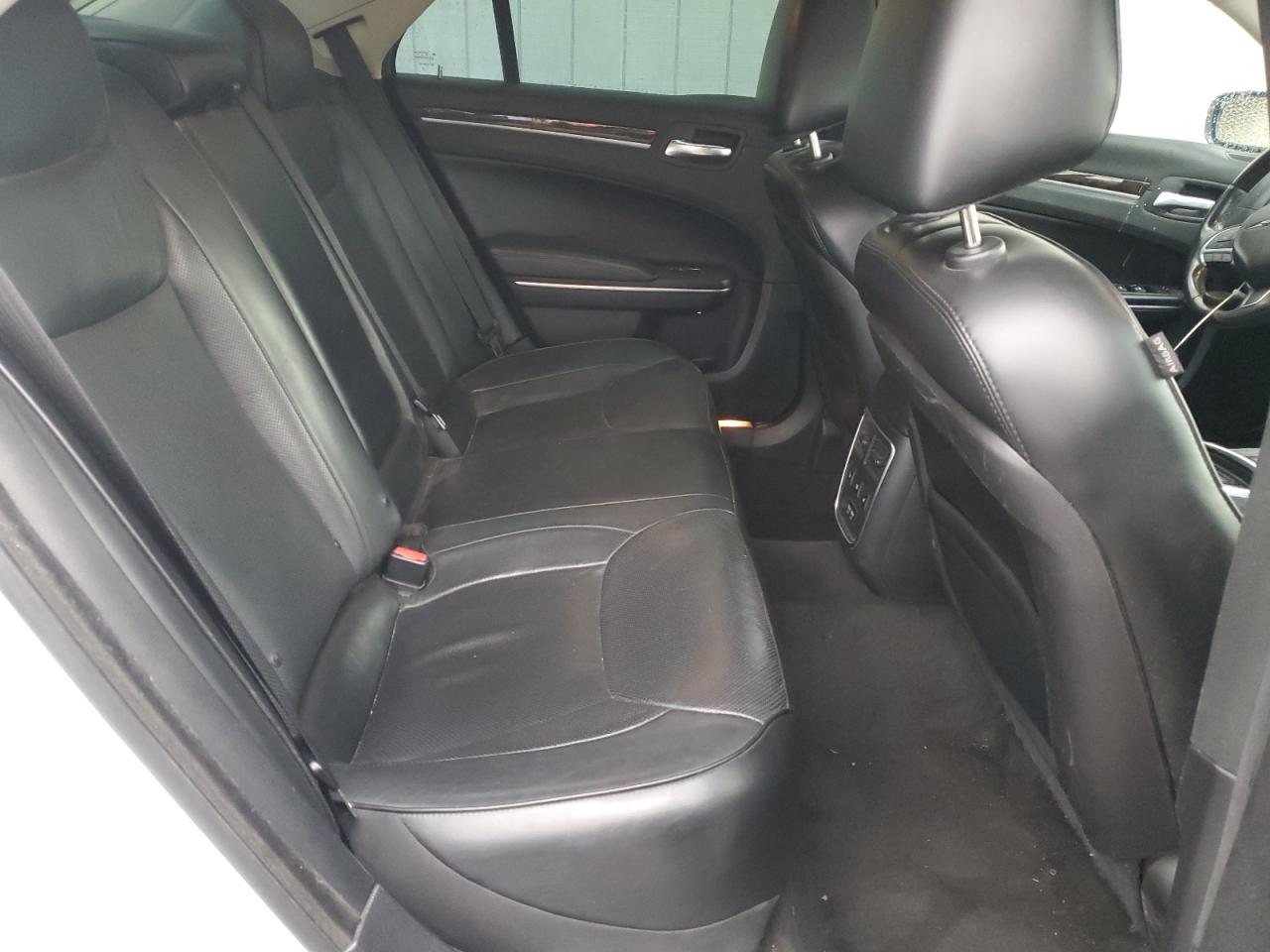 2016 Chrysler 300C VIN: 2C3CCAEGXGH219932 Lot: 92648335