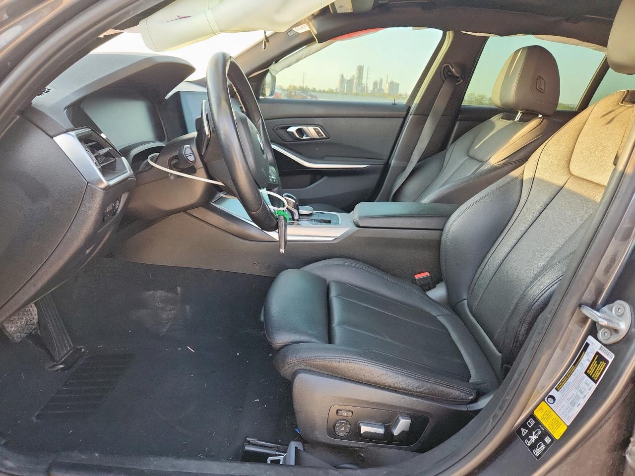 2021 BMW 330Xi VIN: 3MW5R7J0XM8C16059 Lot: 92532535