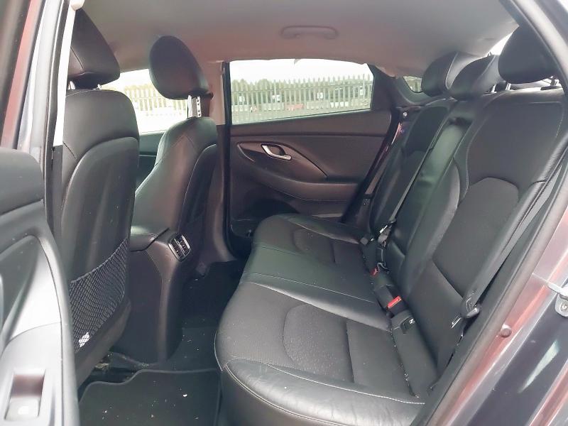 2018 HYUNDAI I30 FASTBACK 1.4T GDI PREMIUM 5DR