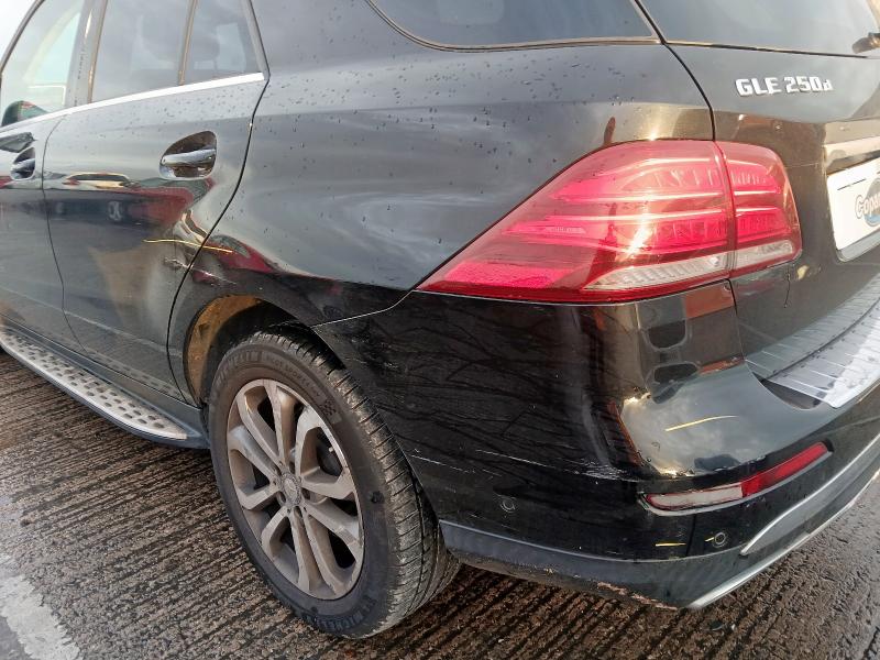 2015 MERCEDES-BENZ GLE GLE 250D 4MATIC SPORT PREMIUM 5DR 9G-TRONIC