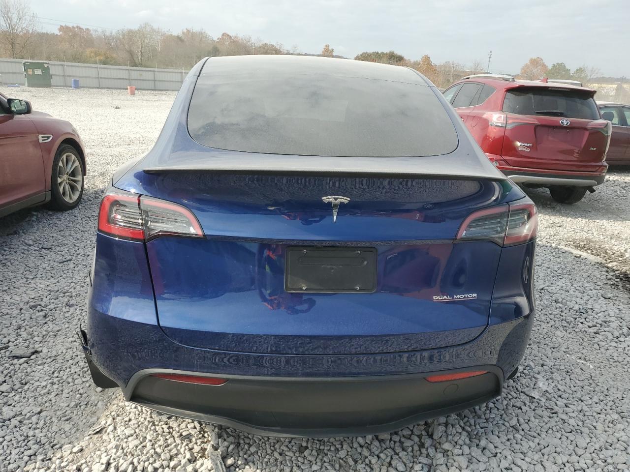2025 Tesla Model Y VIN: 7SAYGDEF3SF311724 Lot: 93604395