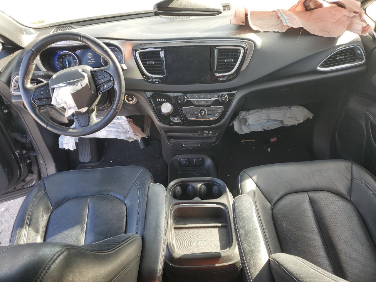 2020 Chrysler Pacifica Touring L VIN: 2C4RC3BG8LR288466 Lot: 93200405