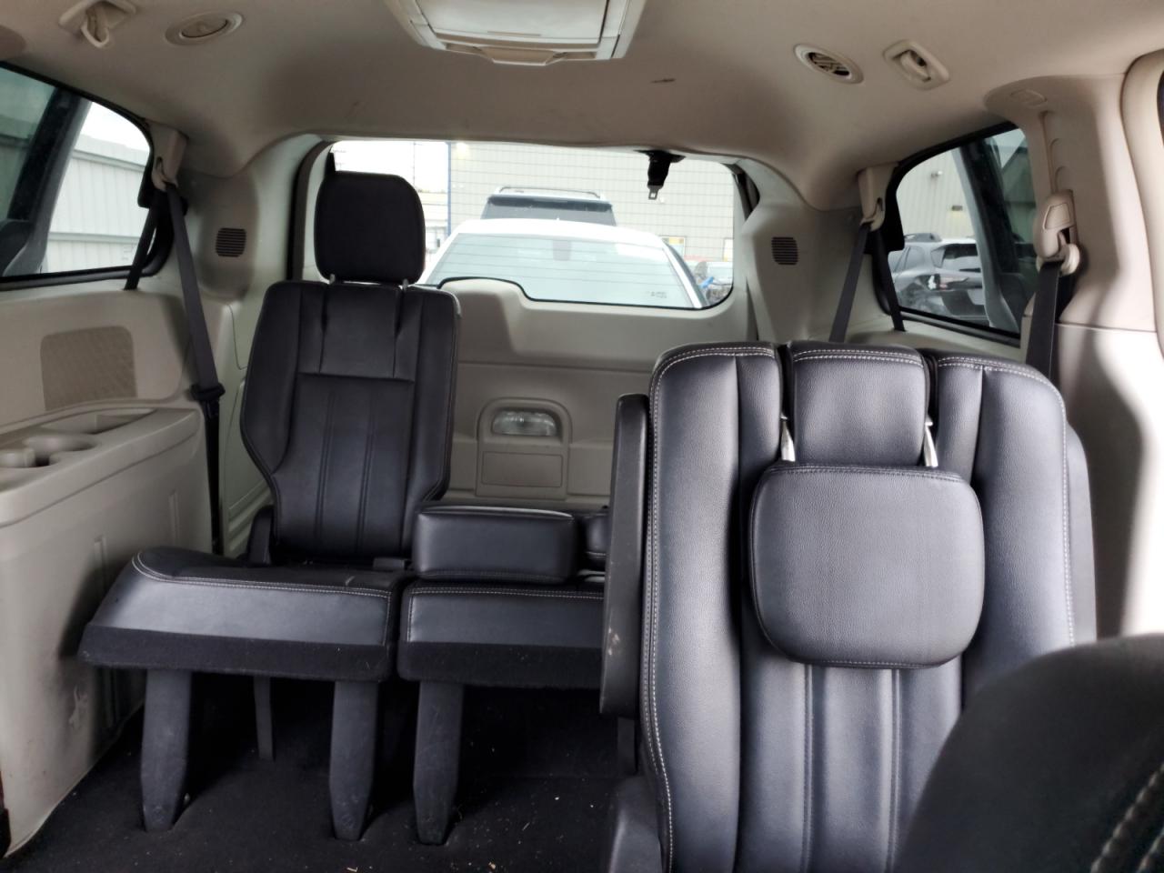 2016 Chrysler Town & Country Touring VIN: 2C4RC1BG5GR228588 Lot: 91863365