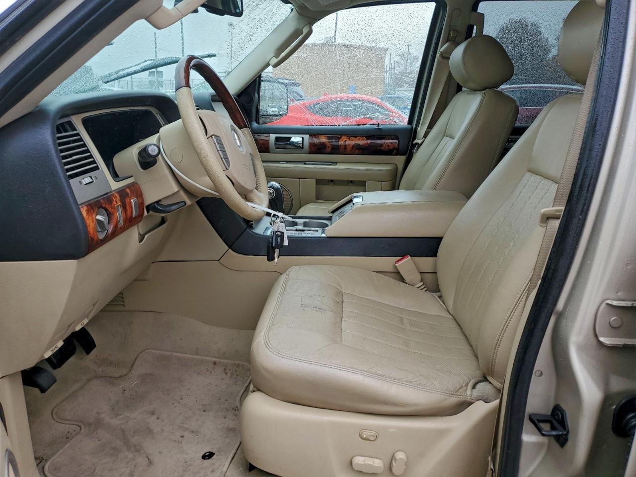 2006 Lincoln Navigator VIN: 5LMFU28526LJ18674 Lot: 93859955