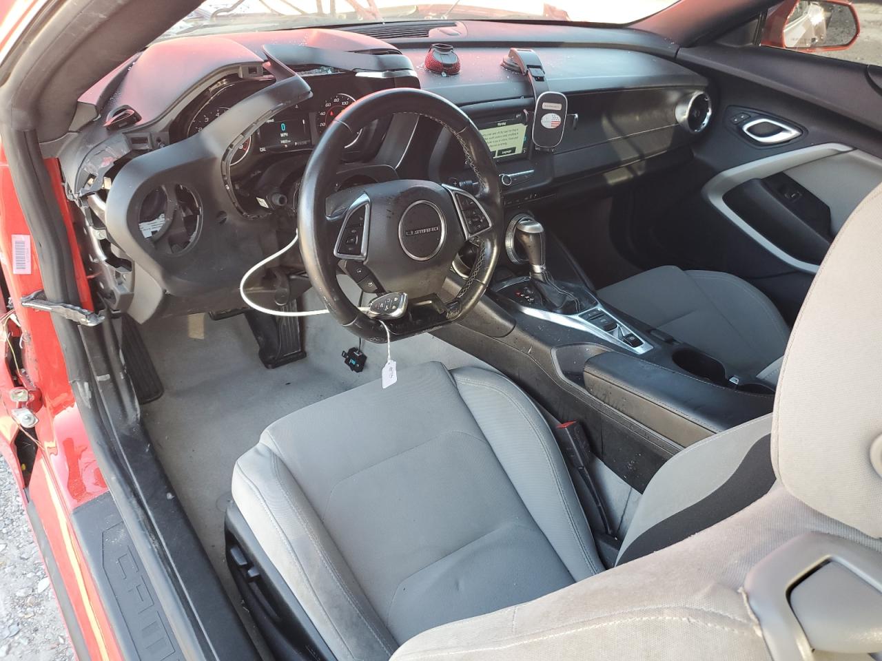 2018 Chevrolet Camaro Lt VIN: 1G1FB3DS9J0161751 Lot: 92951005