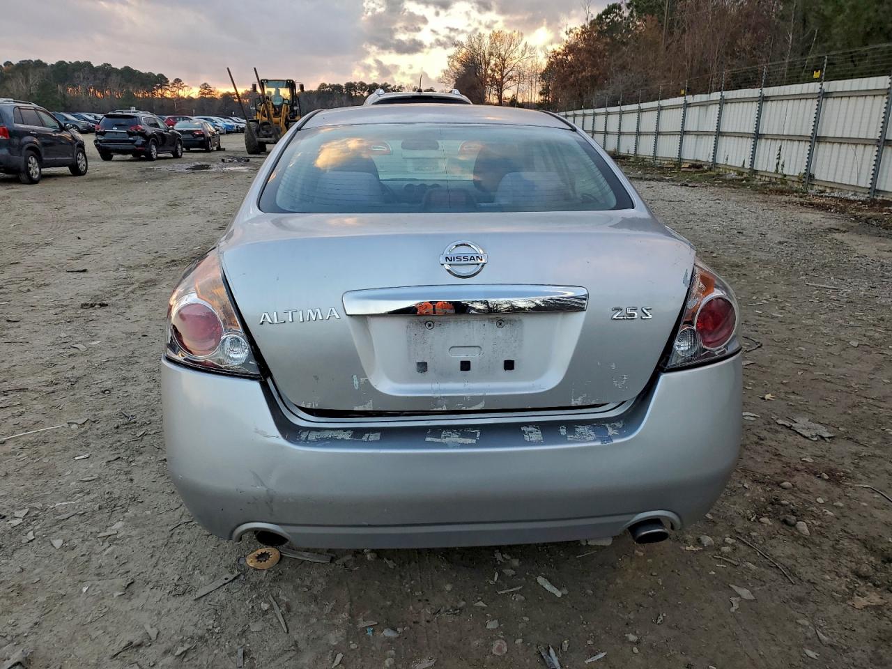 2011 Nissan Altima Base VIN: 1N4AL2AP2BC152257 Lot: 94639705