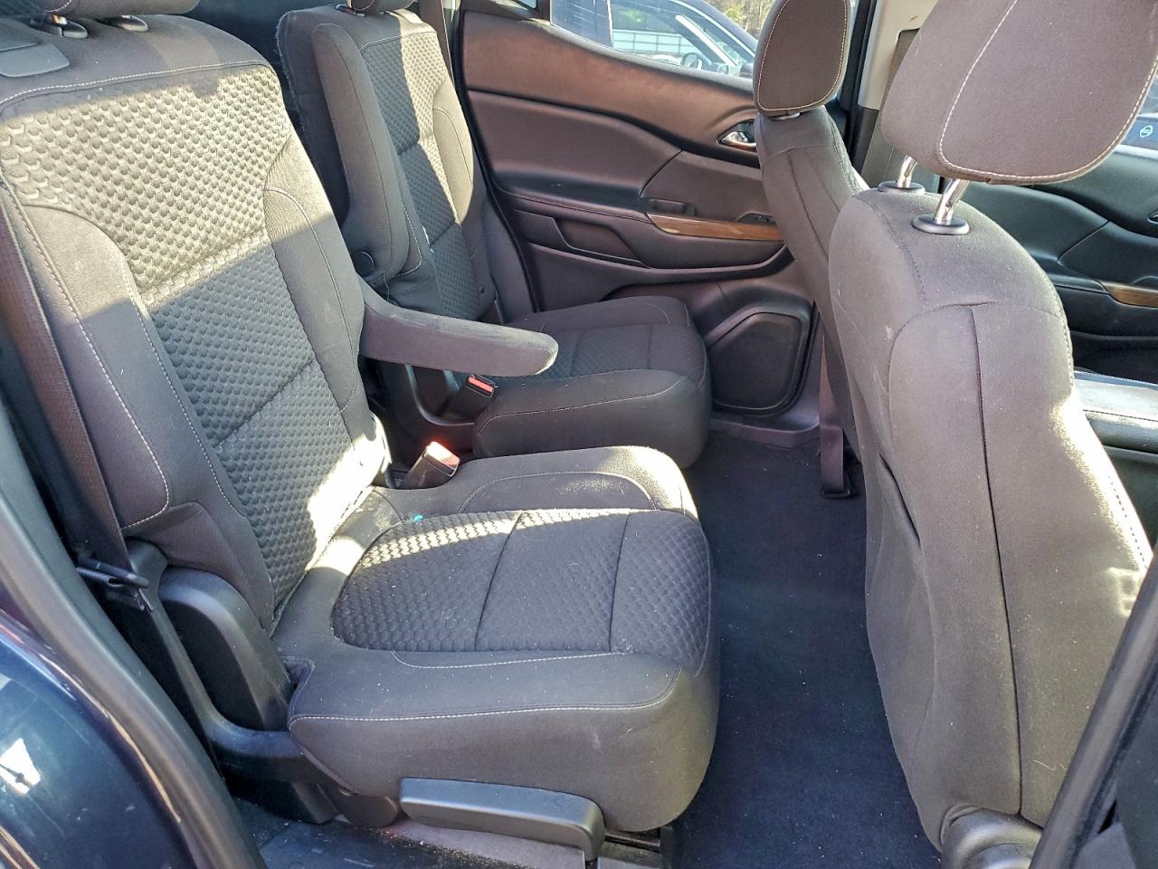 2018 GMC Acadia Sle VIN: 1GKKNSLS6JZ180220 Lot: 94168515