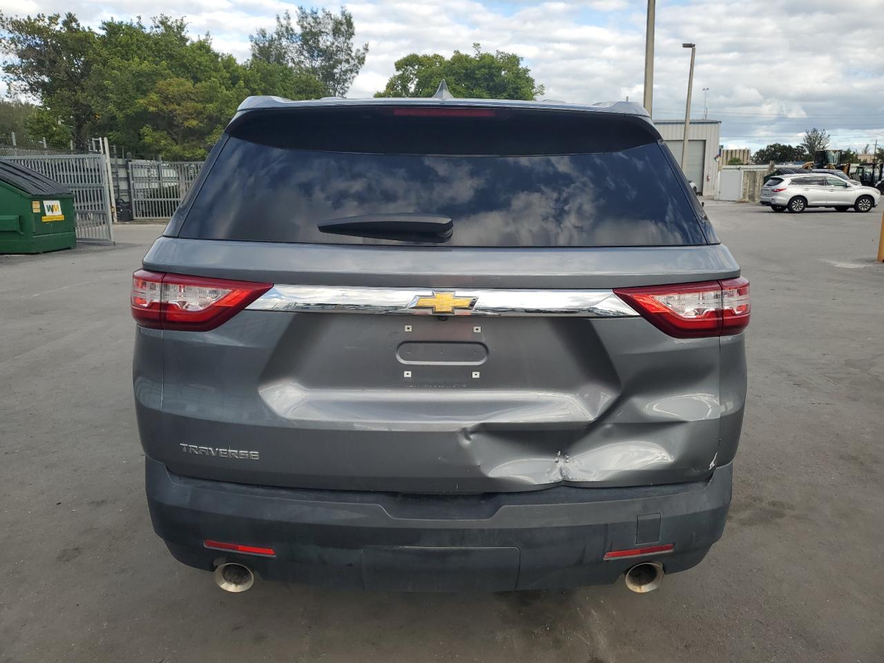 2018 Chevrolet Traverse Ls VIN: 1GNERFKW5JJ277553 Lot: 92920715