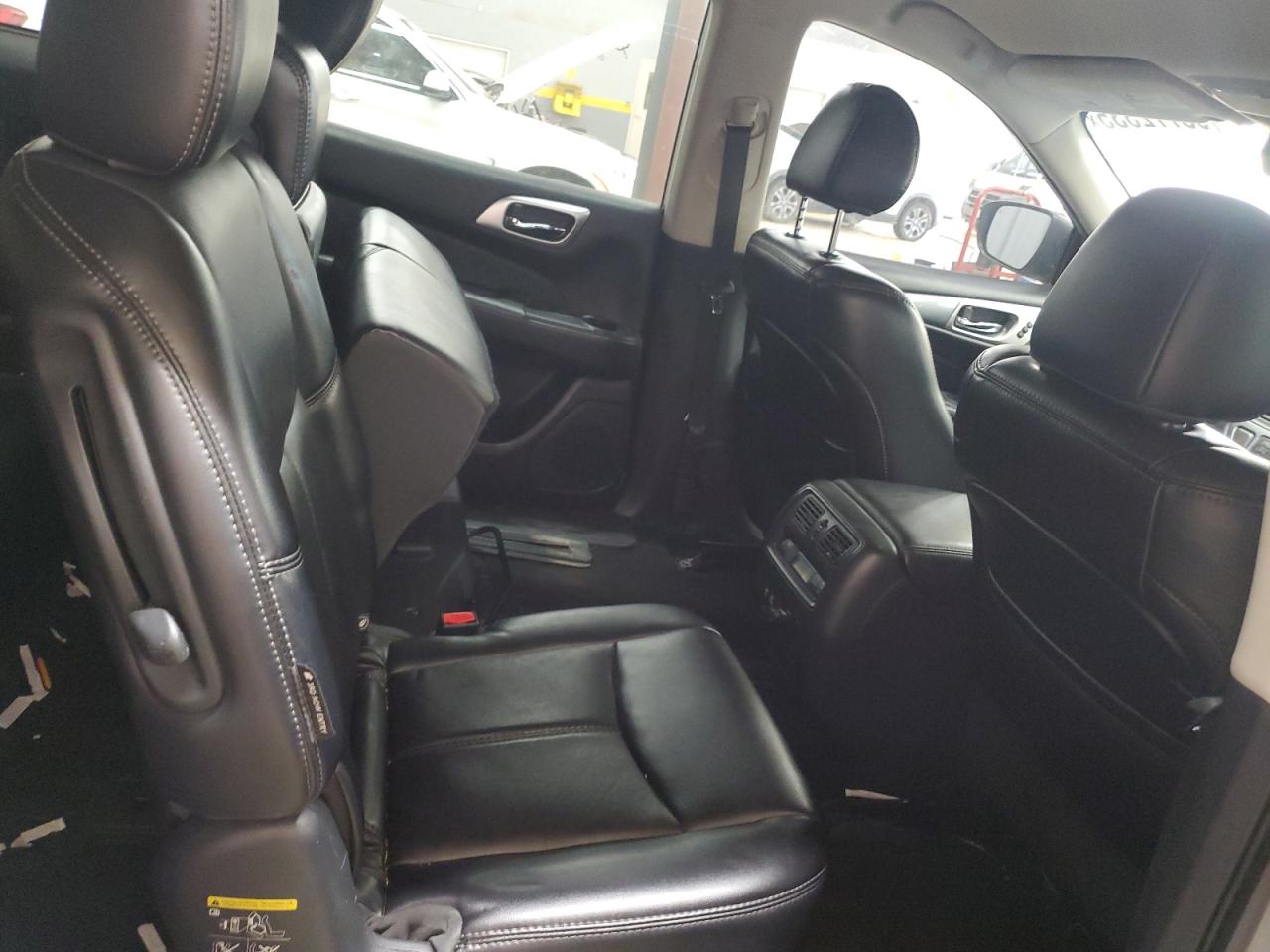 2019 Nissan Pathfinder S VIN: 5N1DR2MNXKC618254 Lot: 93772335