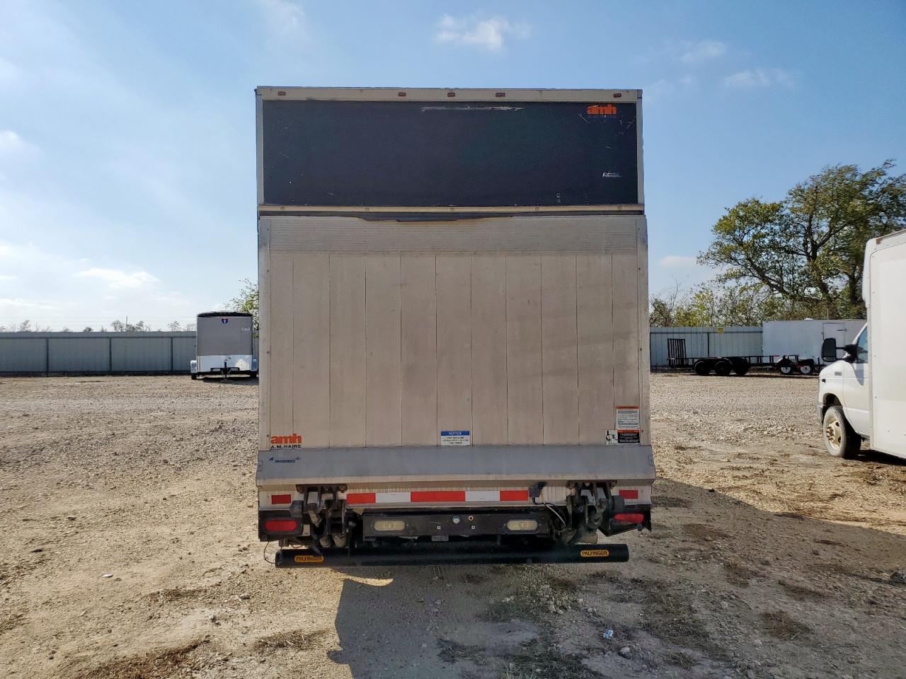 2016 Ford Transit Box Truck VIN: 1FDBF9ZM5GKB56899 Lot: 91455245