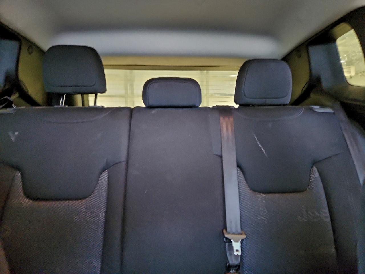 2016 Jeep Renegade Latitude VIN: ZACCJABT3GPE19973 Lot: 93697255