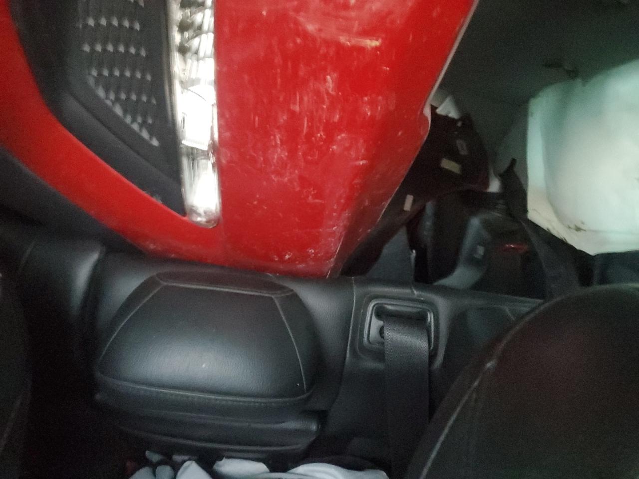 2018 Jeep Compass Latitude VIN: 3C4NJDBBXJT331732 Lot: 92904705