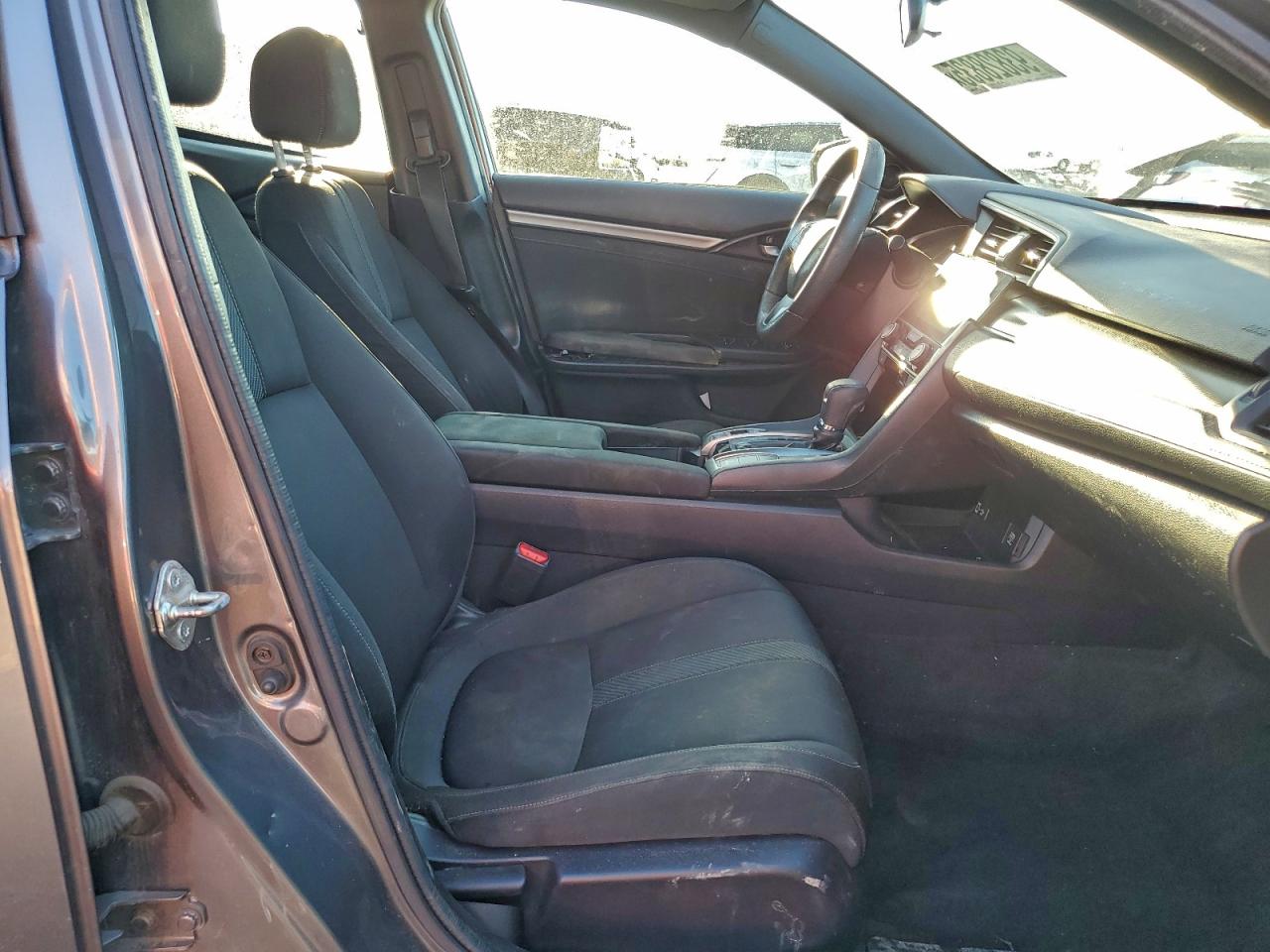 2018 Honda Civic Ex VIN: SHHFK7H5XJU401456 Lot: 93828835