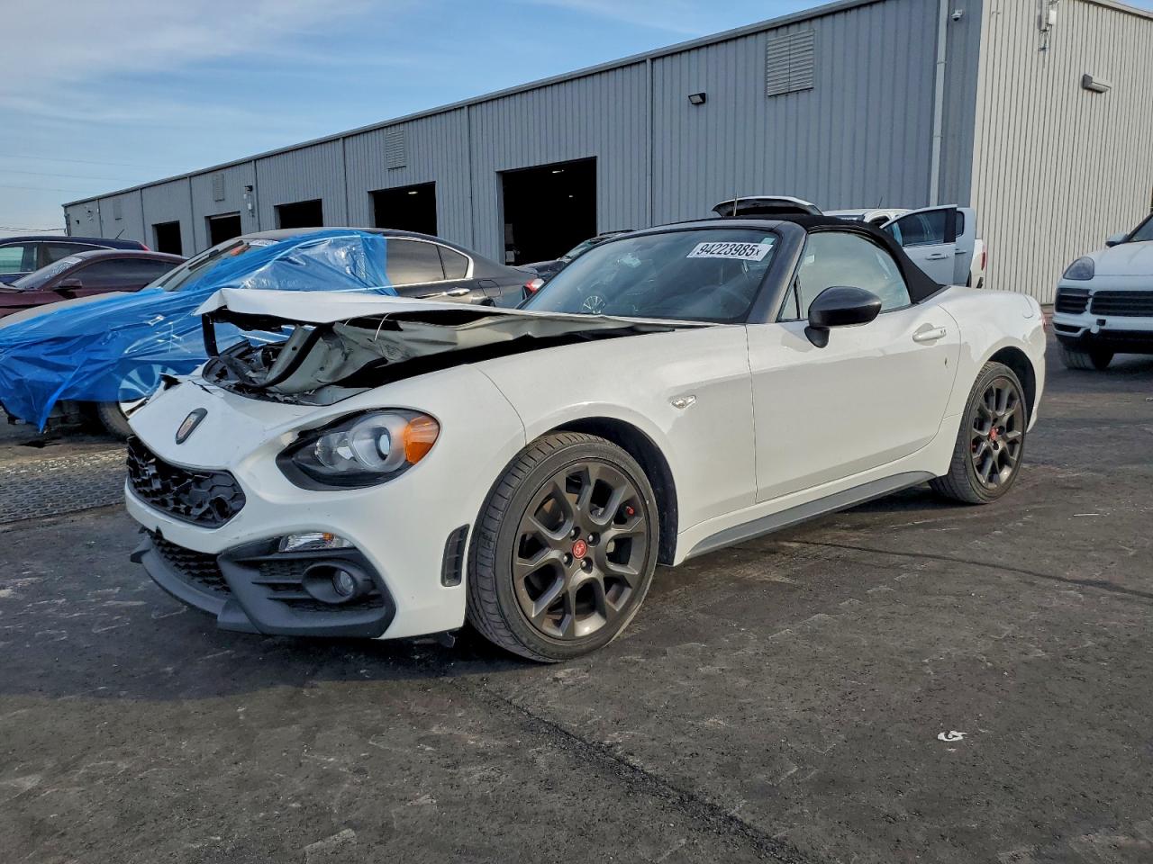 2018 Fiat 124 Spider Classica