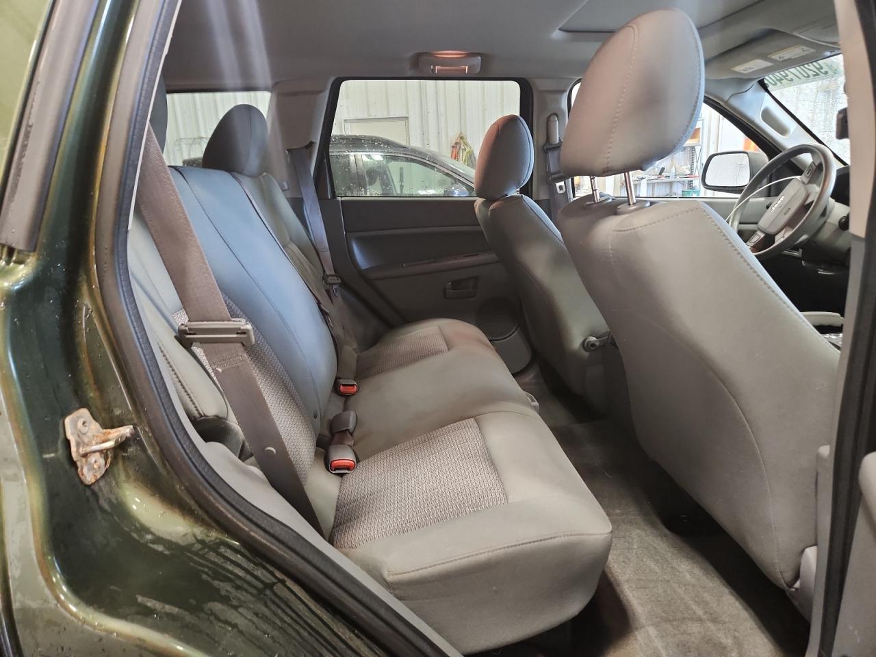 2007 Jeep Grand Cherokee Laredo VIN: 1J8HR48P17C650376 Lot: 92079405