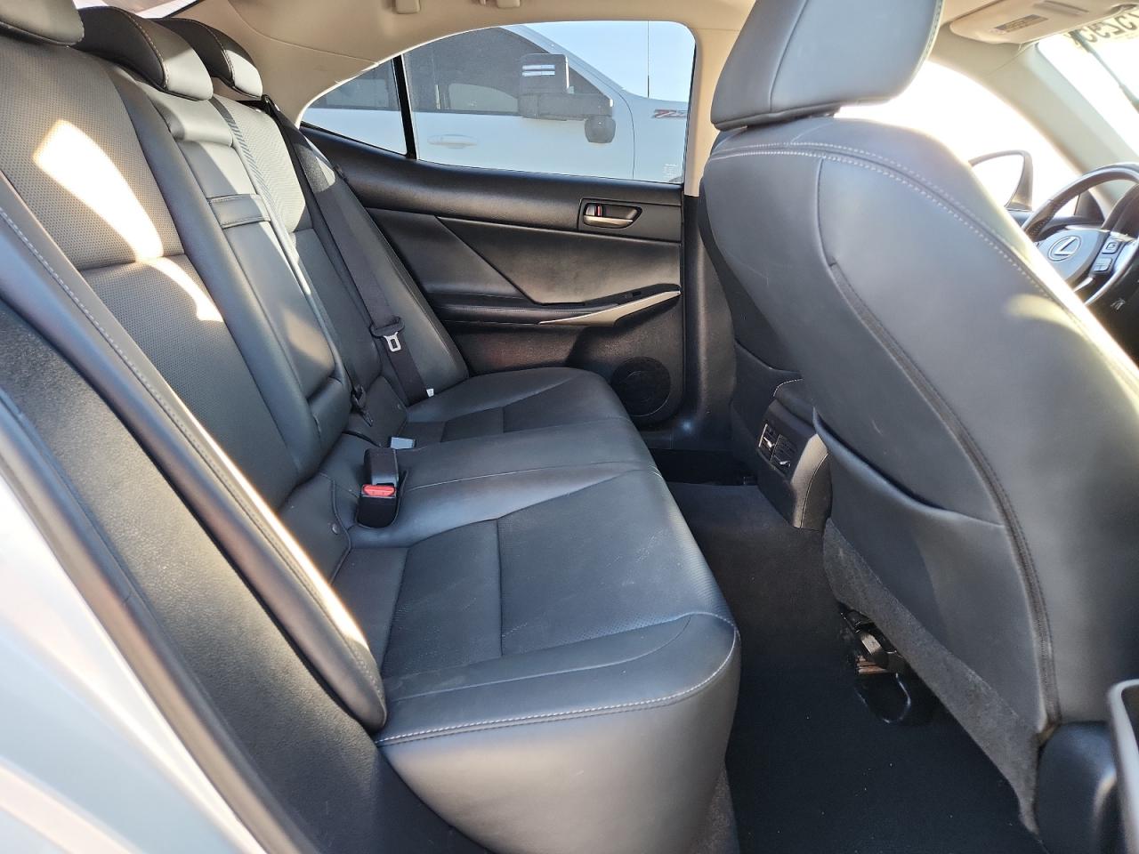 2017 Lexus Is 200T VIN: JTHBA1D28H5047930 Lot: 92225295