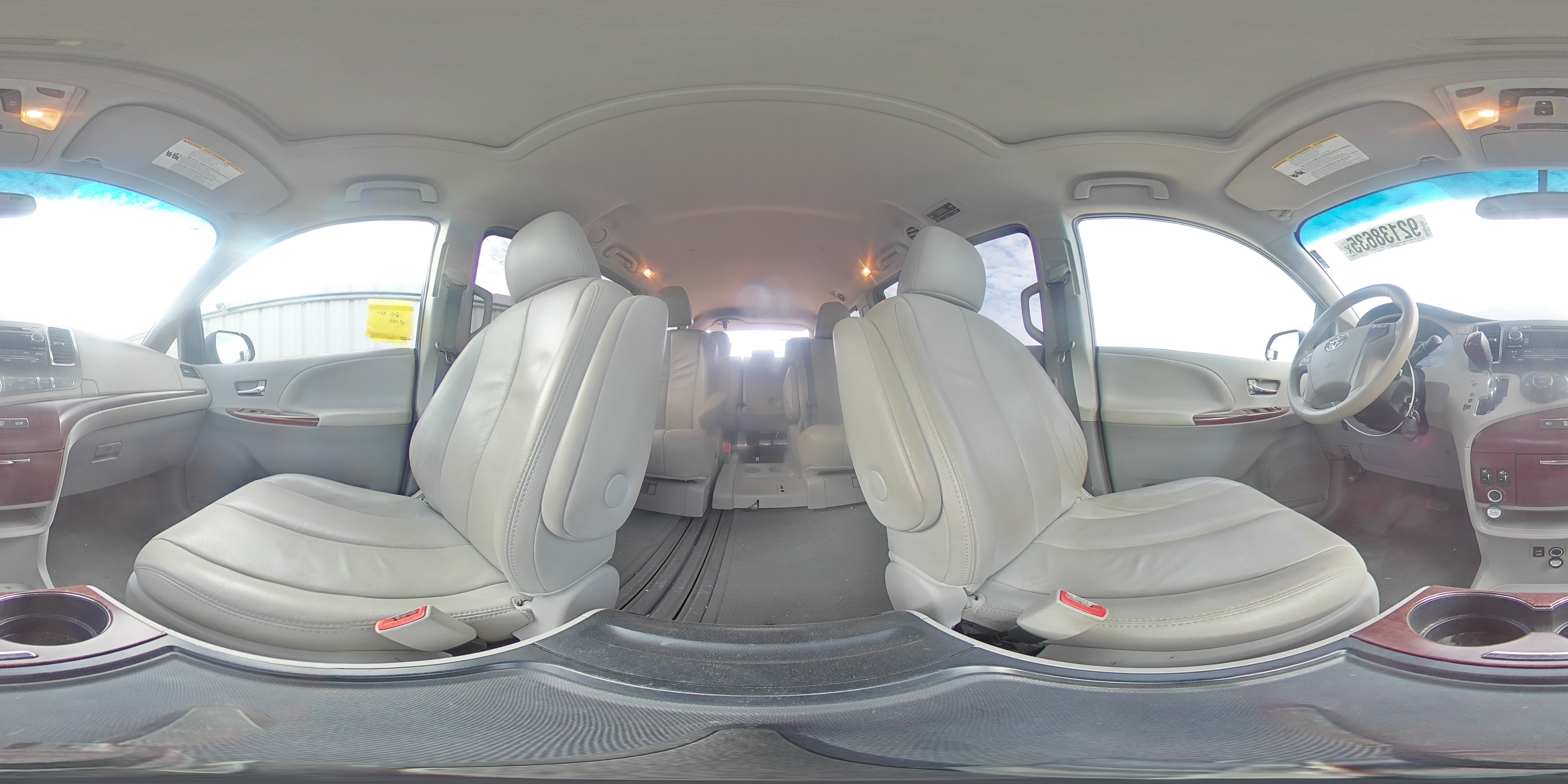 2012 Toyota Sienna Xle VIN: 5TDYK3DC5CS244361 Lot: 92138635