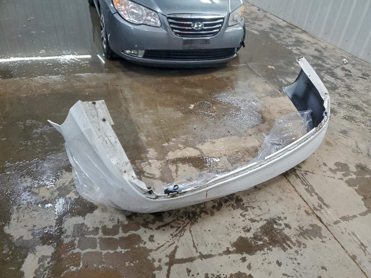 2015 Toyota Camry Le VIN: 4T1BF1FKXFU917711 Lot: 93540285