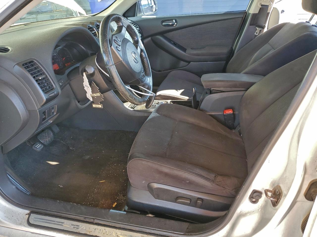 2010 Nissan Altima Base VIN: 1N4AL2AP6AN484785 Lot: 93743655