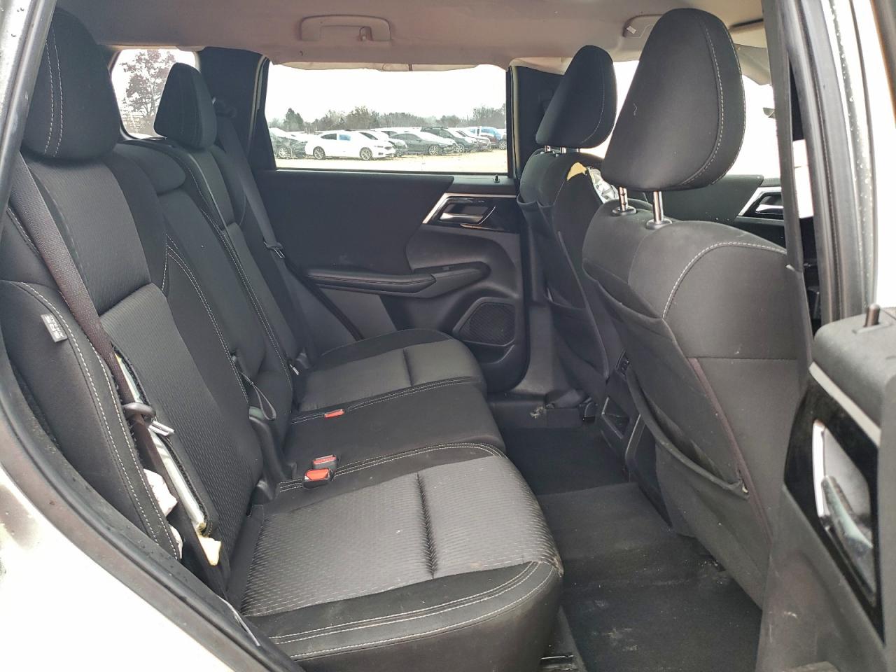 2022 Mitsubishi Outlander Es VIN: JA4J4TA84NZ033904 Lot: 94032775