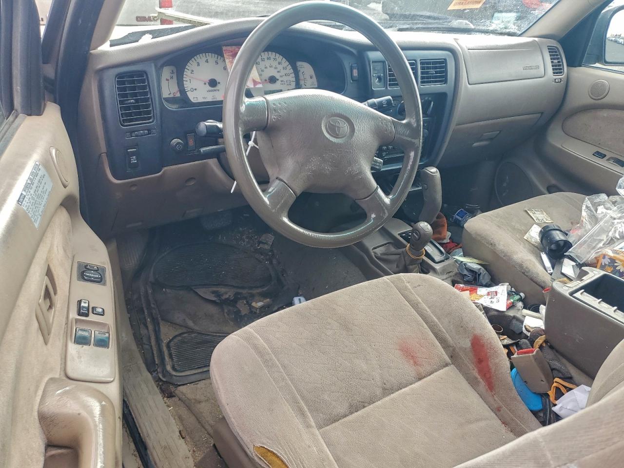 2004 Toyota Tacoma Xtracab VIN: 5TEWN72N74Z355220 Lot: 94175825