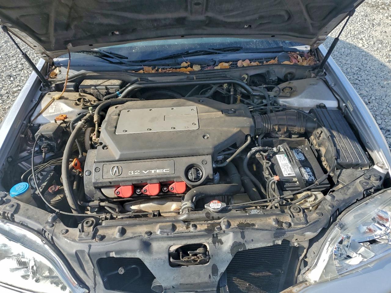 2000 Acura 3.2Tl VIN: 19UUA5672YA005045 Lot: 94179475