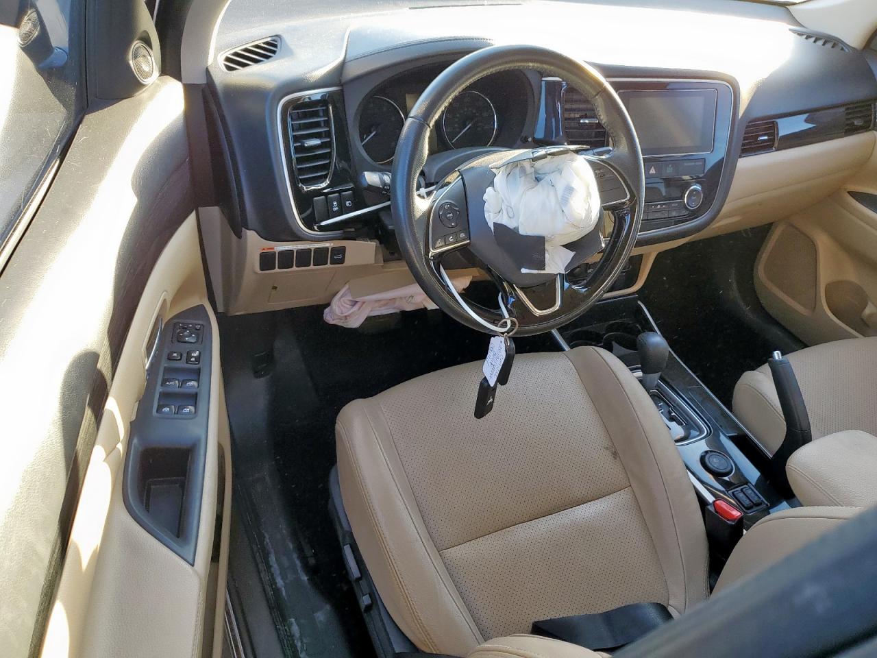 2018 Mitsubishi Outlander Se VIN: JA4AD3A35JZ045610 Lot: 91407215