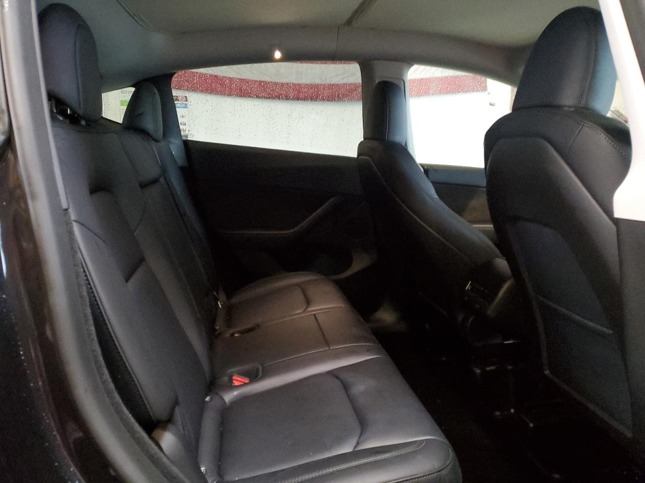 2024 Tesla Model Y VIN: 7SAYGDEDXRF095749 Lot: 92852895