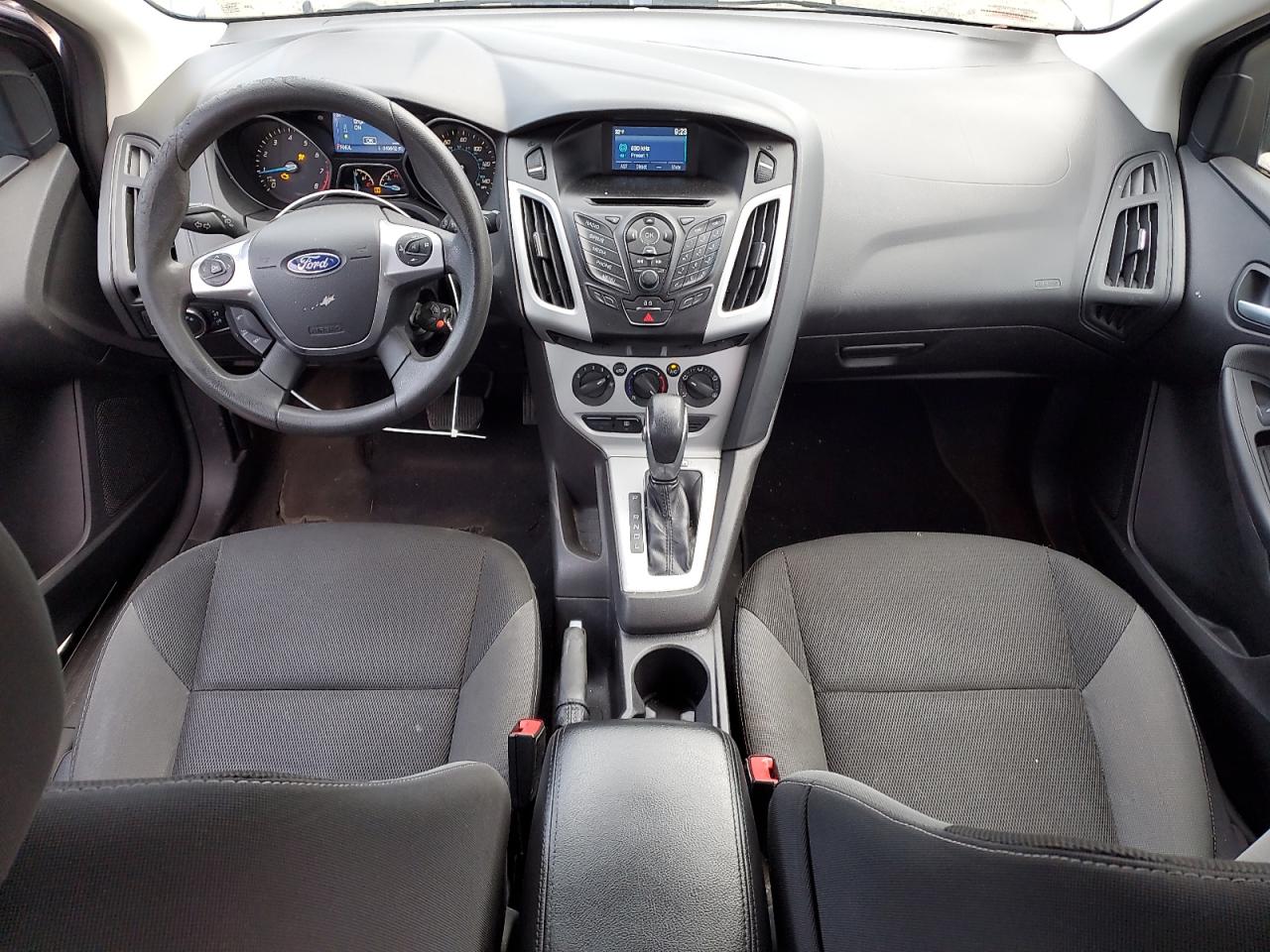 2014 Ford Focus Se VIN: 1FADP3F24EL410576 Lot: 92036275