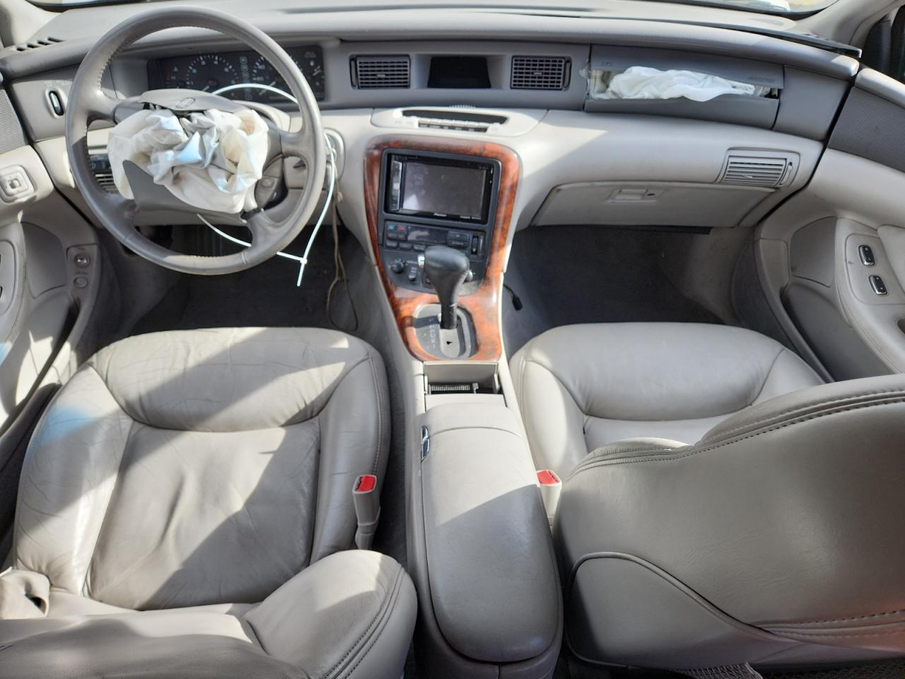 1998 Lincoln Mark Viii VIN: 1LNFM91V9WY651906 Lot: 92938385