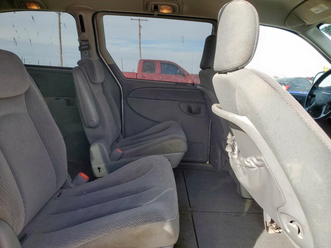 2005 Chrysler Town & Country Touring VIN: 2C4GP54L65R251422 Lot: 93703635