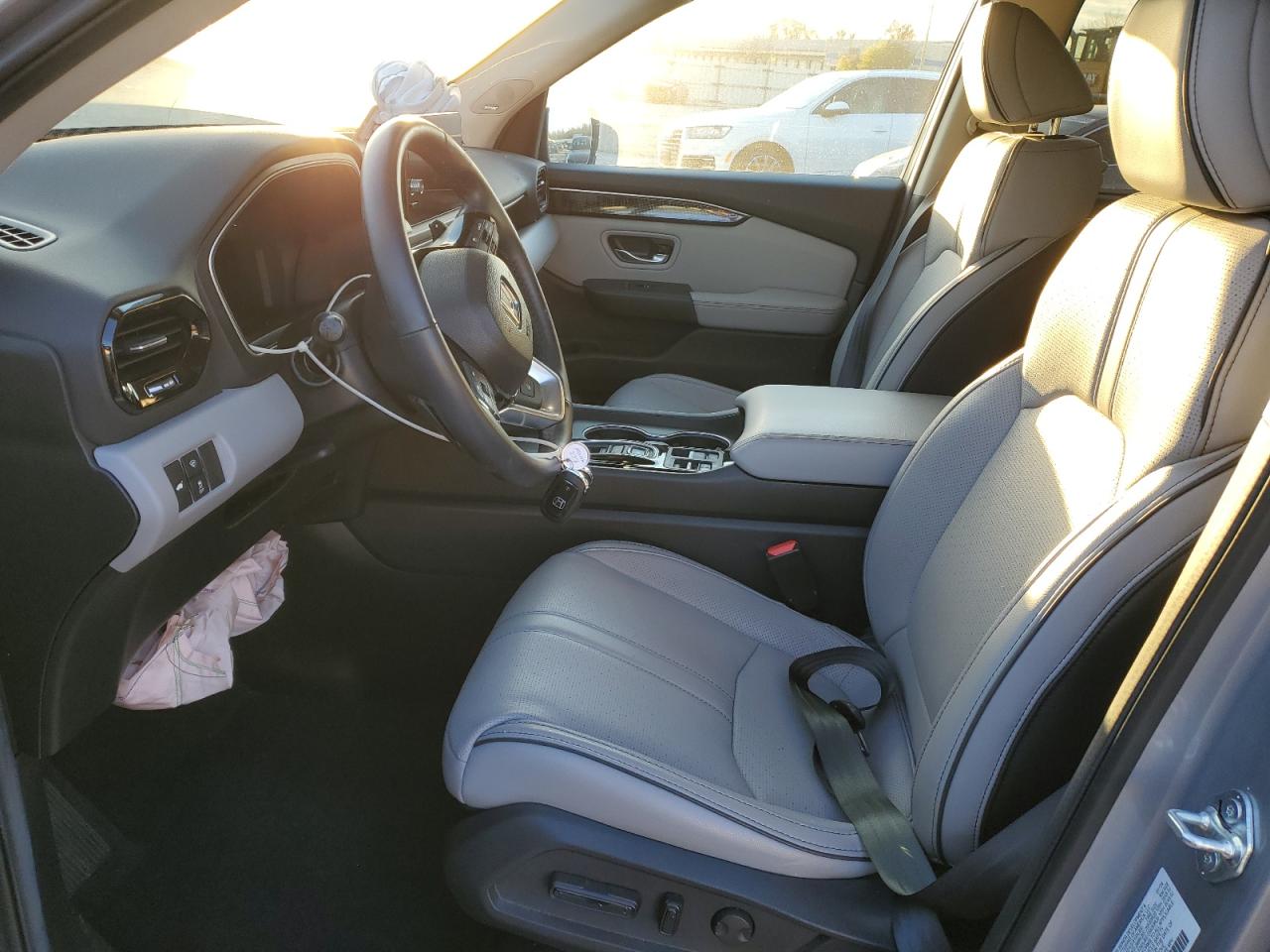 2025 Honda Pilot Elite VIN: 5FNYG1H8XSB047281 Lot: 92107075