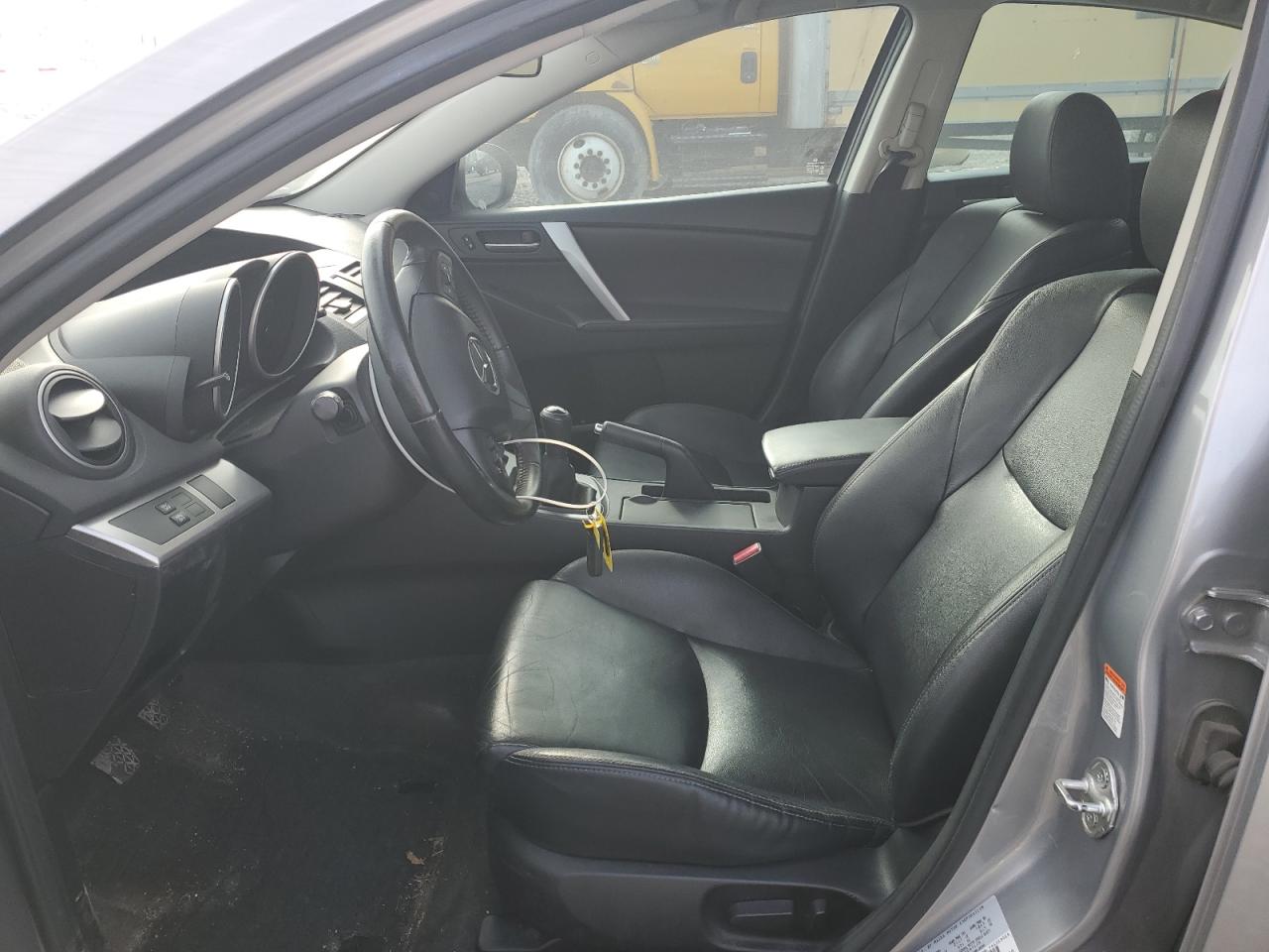 2011 Mazda 3 S VIN: JM1BL1W58B1419395 Lot: 93071405