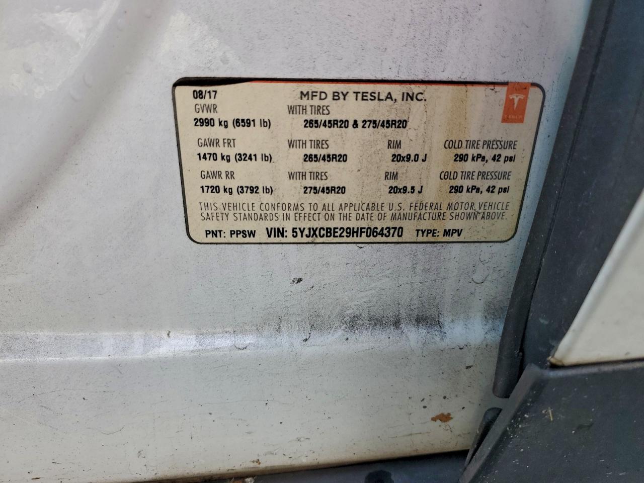 2017 Tesla Model X VIN: 5YJXCBE29HF064370 Lot: 94323105