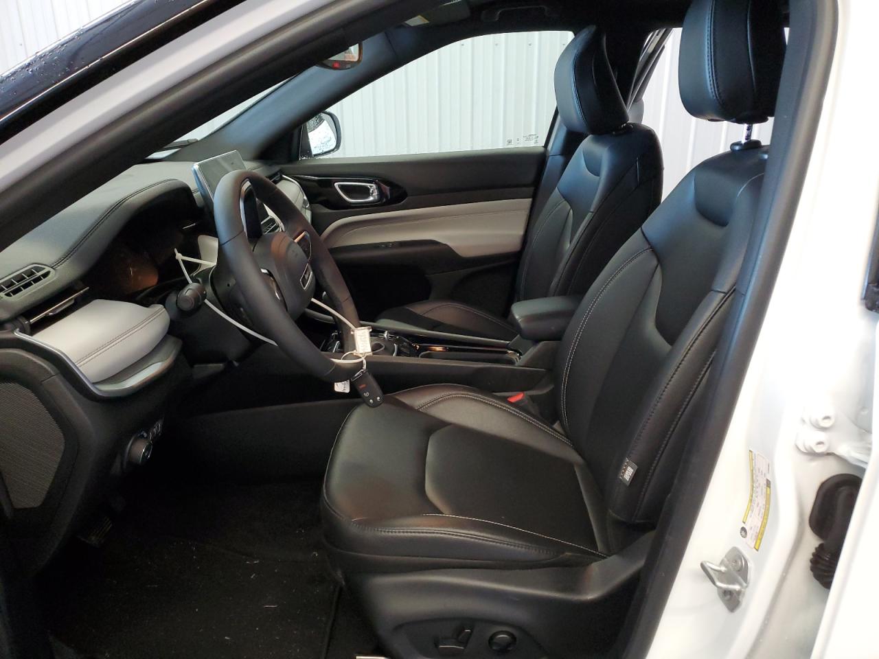 2025 Jeep Compass Limited VIN: 3C4NJDCN5ST594561 Lot: 92584705