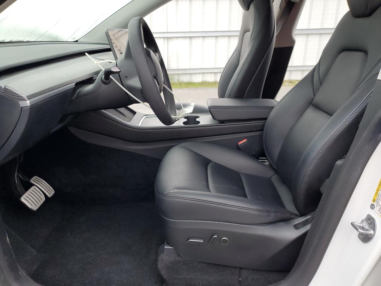 2023 Tesla Model Y VIN: 7SAYGDEF3PF815696 Lot: 91650135