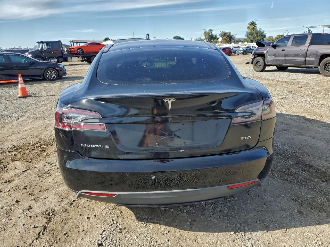 2014 Tesla Model S VIN: 5YJSA1H11EFP49505 Lot: 93864535