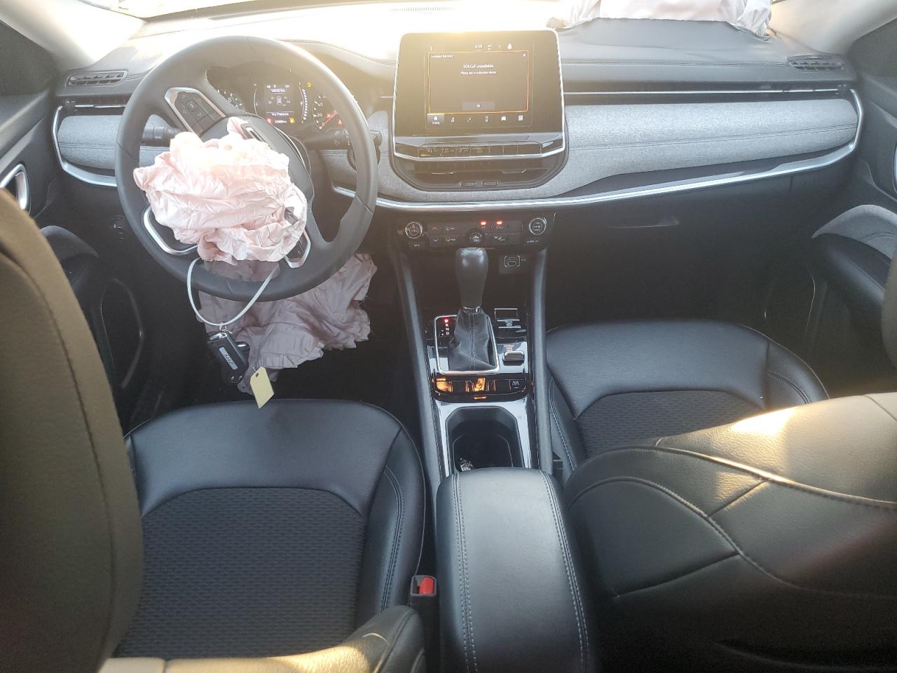 2022 Jeep Compass Latitude VIN: 3C4NJDBB5NT121139 Lot: 93012815