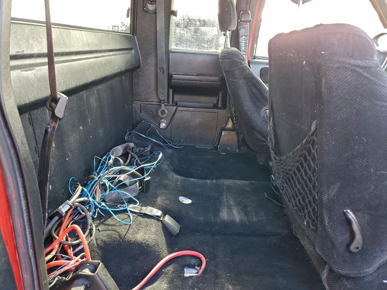 1998 Chevrolet Gmt-400 K1500 VIN: 2GCEK19R5W1263511 Lot: 94164905