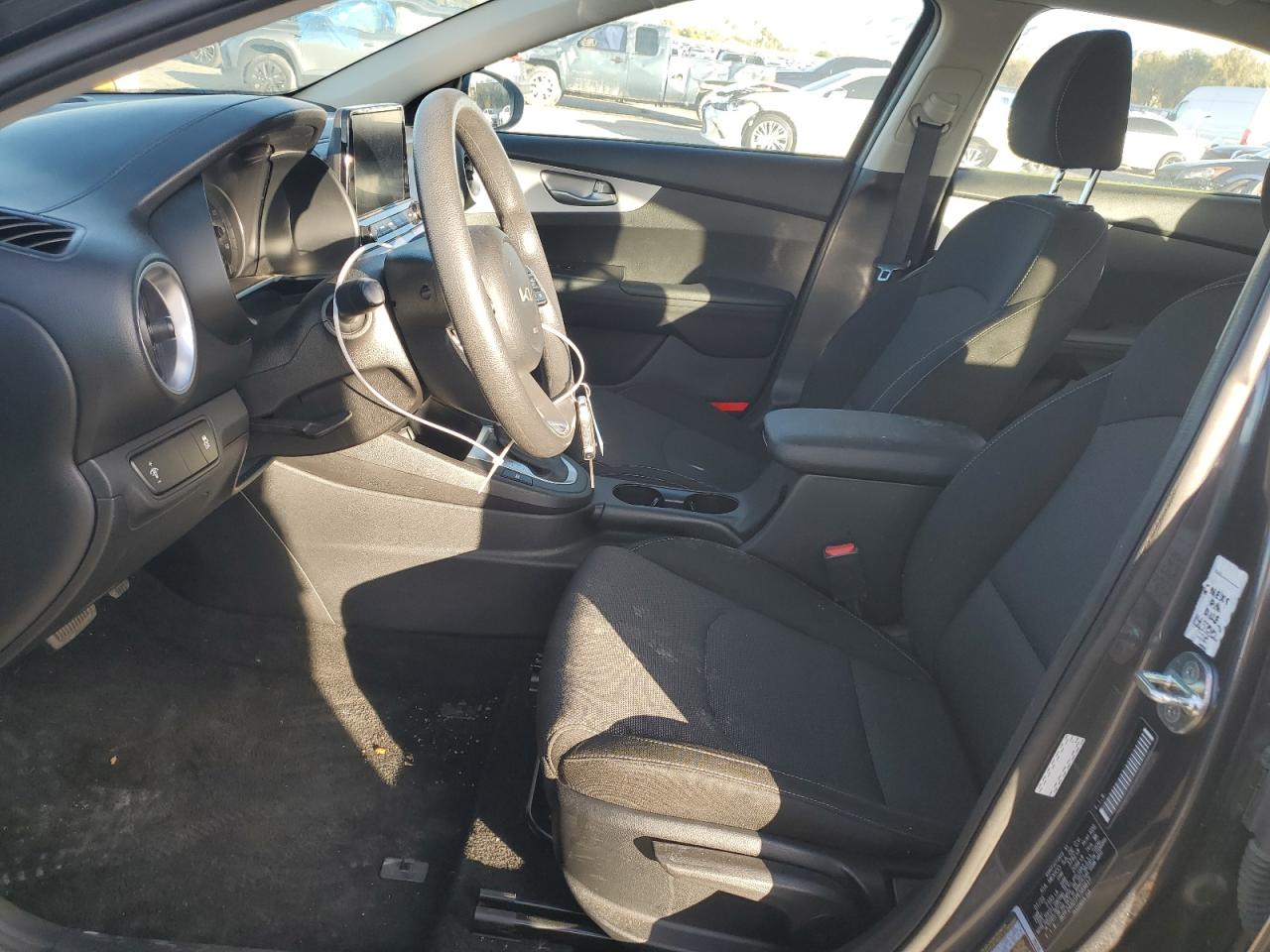 2023 Kia Forte Lx VIN: 3KPF24AD1PE589817 Lot: 51335225