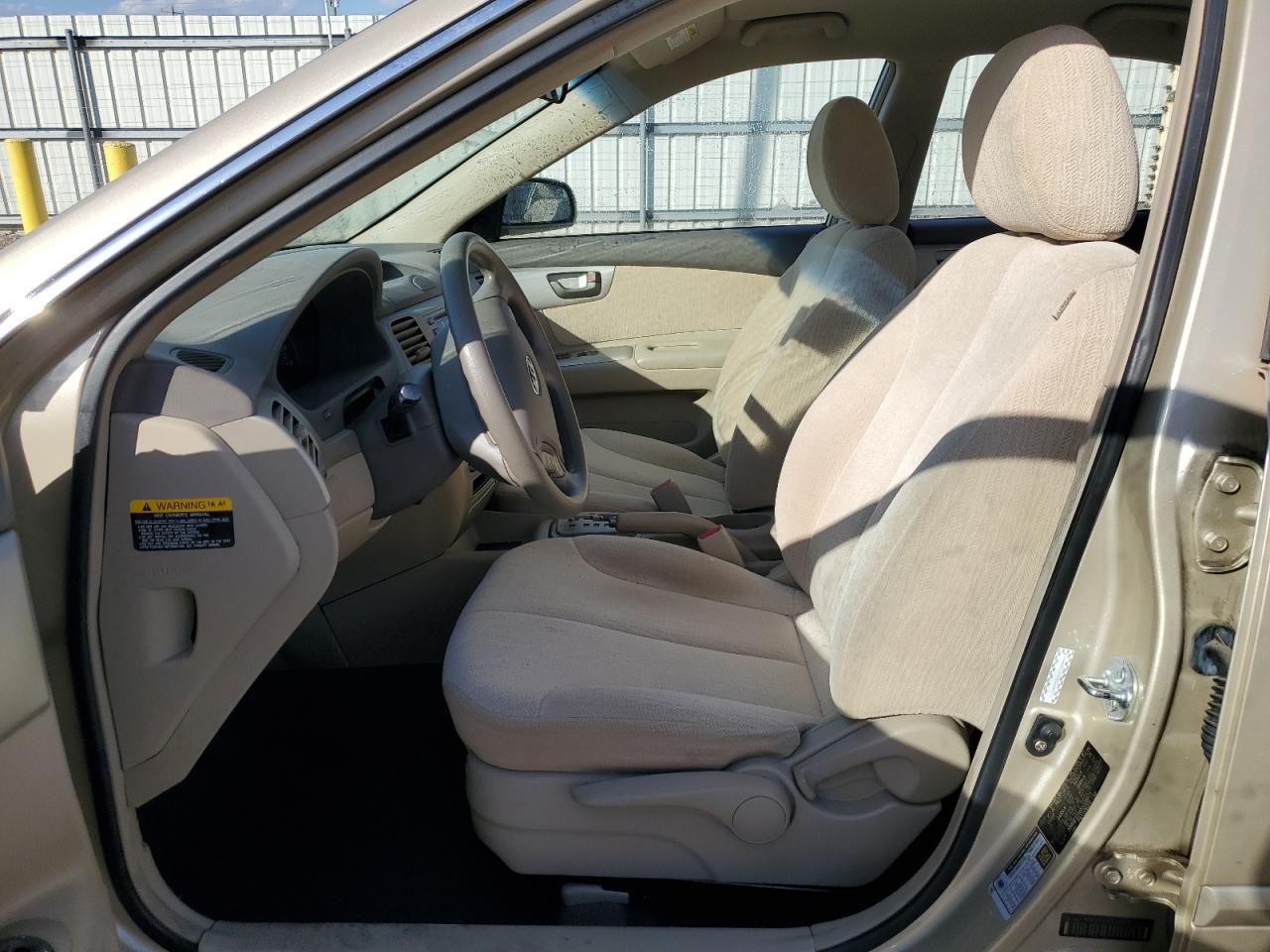 2008 Kia Optima Lx VIN: KNAGE123485208973 Lot: 92786005