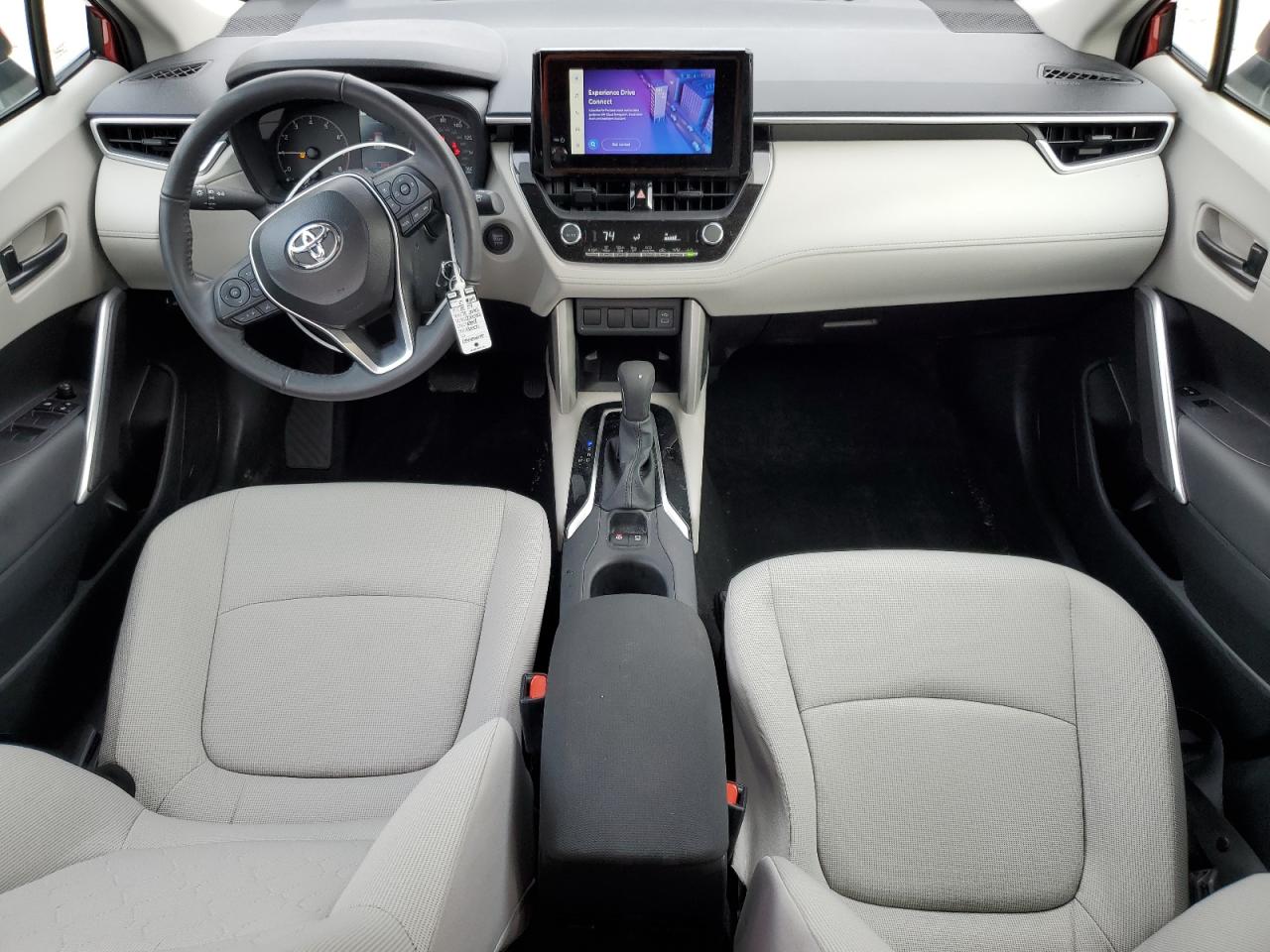 2024 Toyota Corolla Cross Le VIN: 7MUCAAAG2RV098606 Lot: 92421655