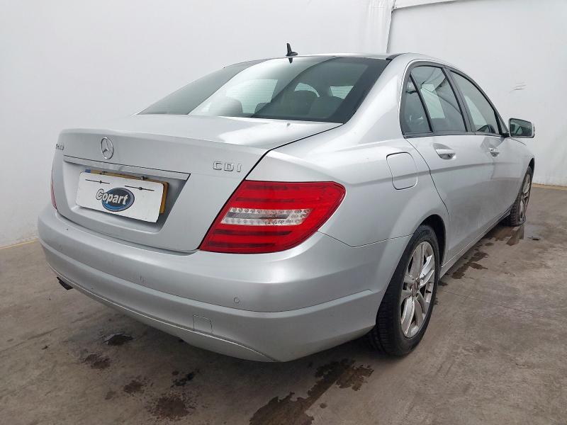 2013 MERCEDES-BENZ C CLASS C200 CDI BLUEEFFICIENCY EXECUTIVE SE 4DR AUTO