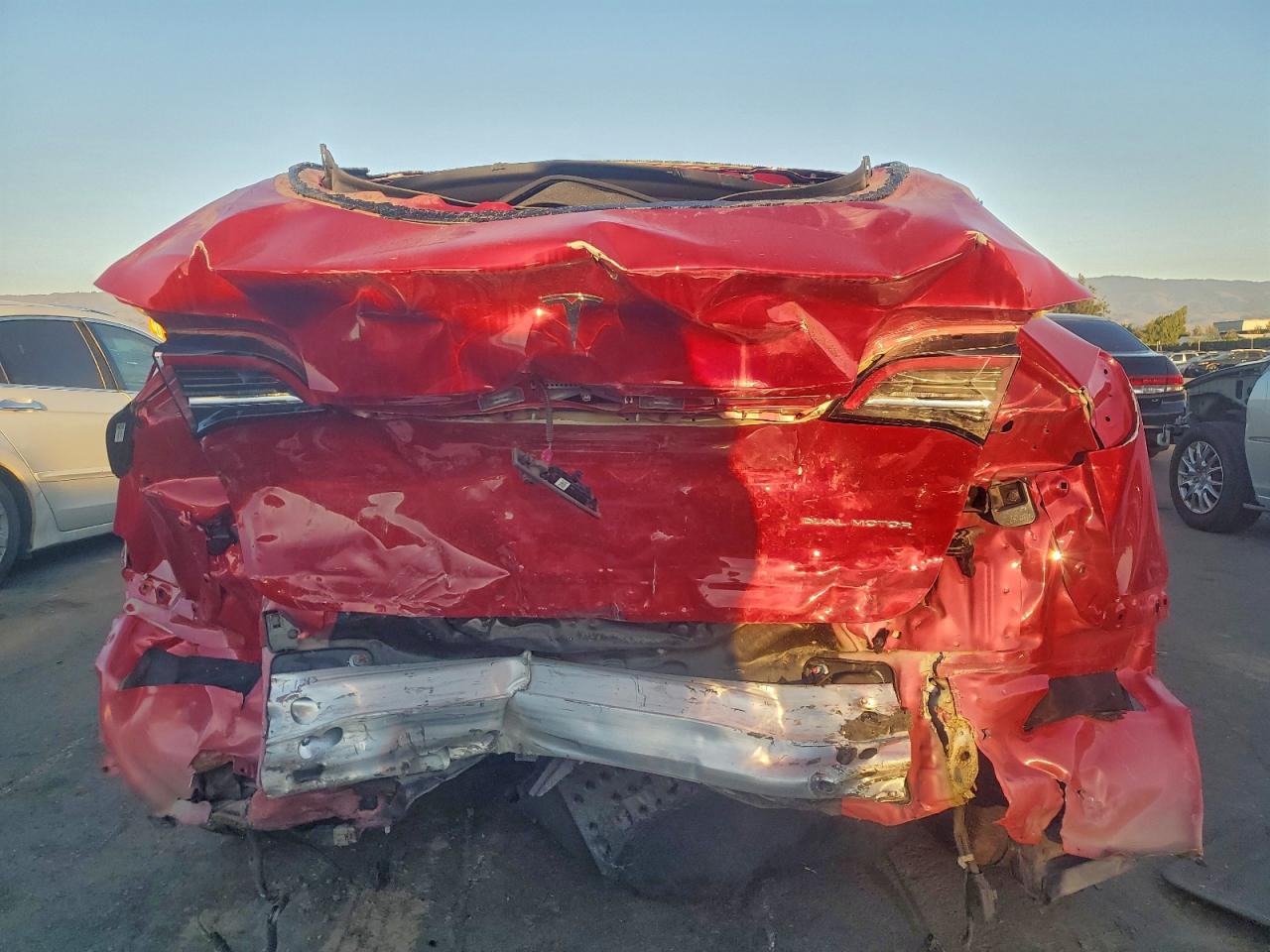 2023 Tesla Model Y VIN: 7SAYGAEE5PF979733 Lot: 94965935