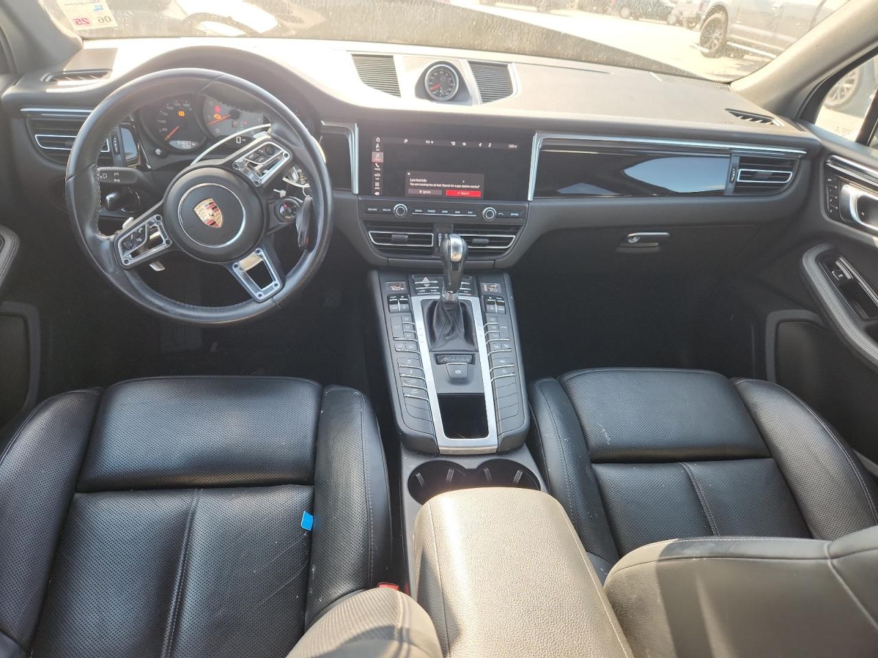 2020 Porsche Macan S VIN: WP1AB2A56LLB35084 Lot: 92722035